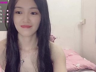 Asian Yammy Teen Webcam Lovemaking Shtick