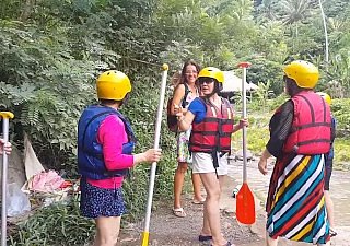 Çinli turistler arasında rafting noktasında yanıp sönüyor # Institute no Camiknickers