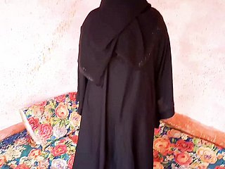 Pakistani hijab girl relative to constant fucked MMS hardcore