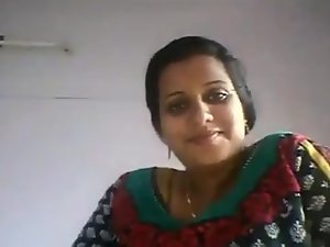 Mujer india Muestra Tetas